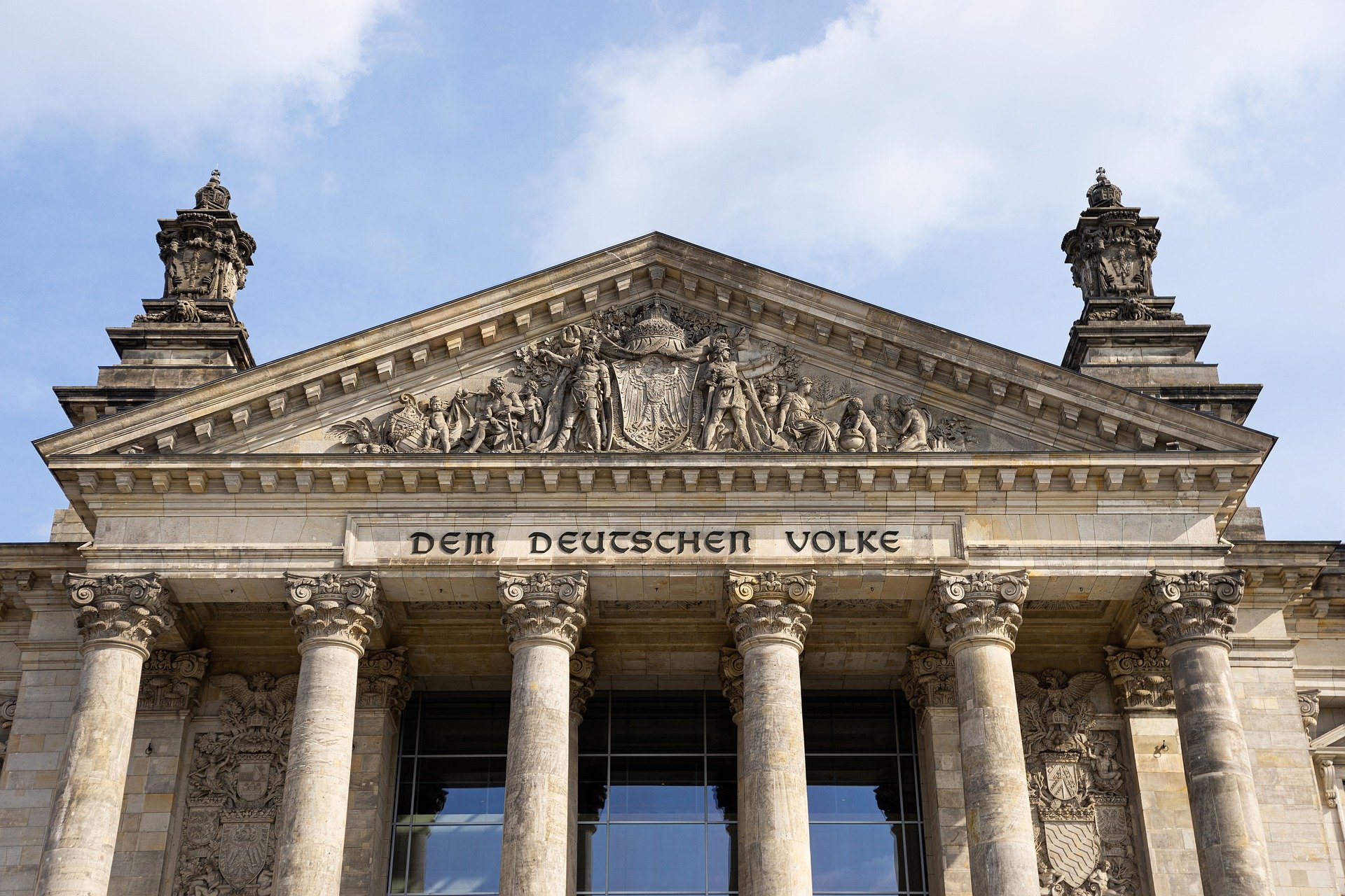 Hoffnungsvoll: Koalitionsvertrag gut aufgenommen Hoffnungsvoll: Koalitionsvertrag gut aufgenommen
